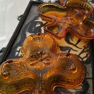 Vintage amber card suit trays, Indiana Glass Company dishes or ashtrays. ♣️♦️